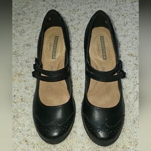 Clarks Women's Black Mary Jane Shoes